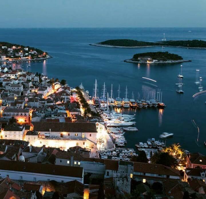 Apartments Jaksa Hvar Town Luaran gambar